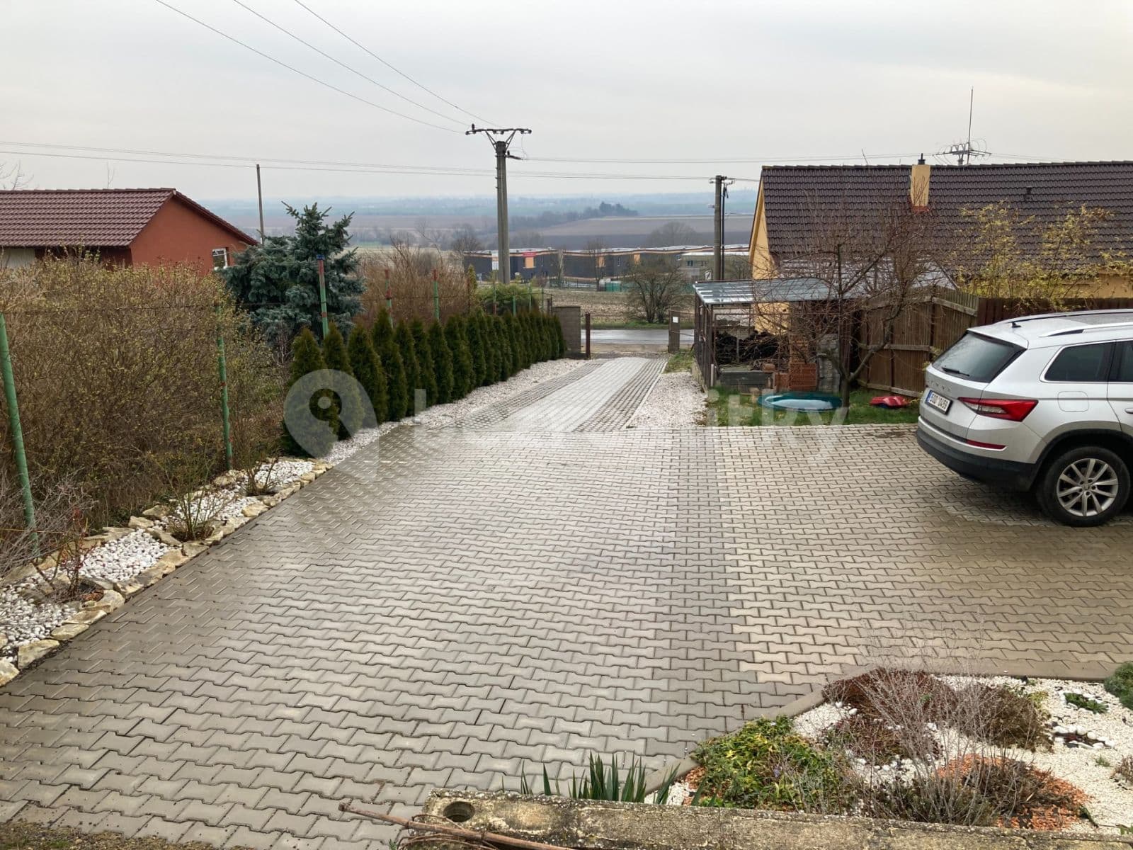 Prenájom domu 145 m², pozemek 1.250 m², Třebusice, Středočeský kraj Prenájom domu 145 m², pozemek 1.250 m², Třebusice, Středočeský kraj