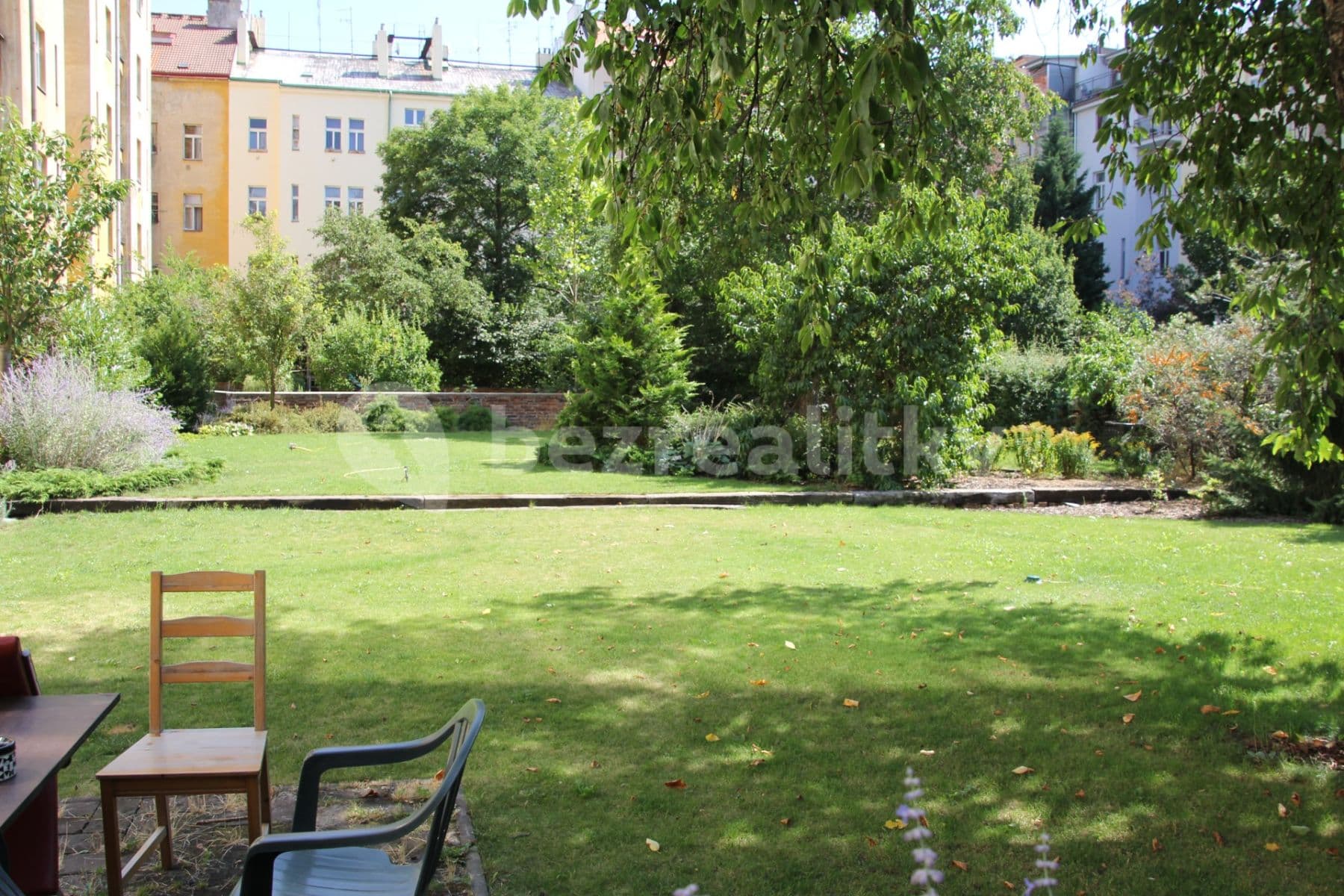 Prenájom bytu 2-izbový 40 m², Moravská, Praha, Praha Prenájom bytu 2-izbový 40 m², Moravská, Praha, Praha