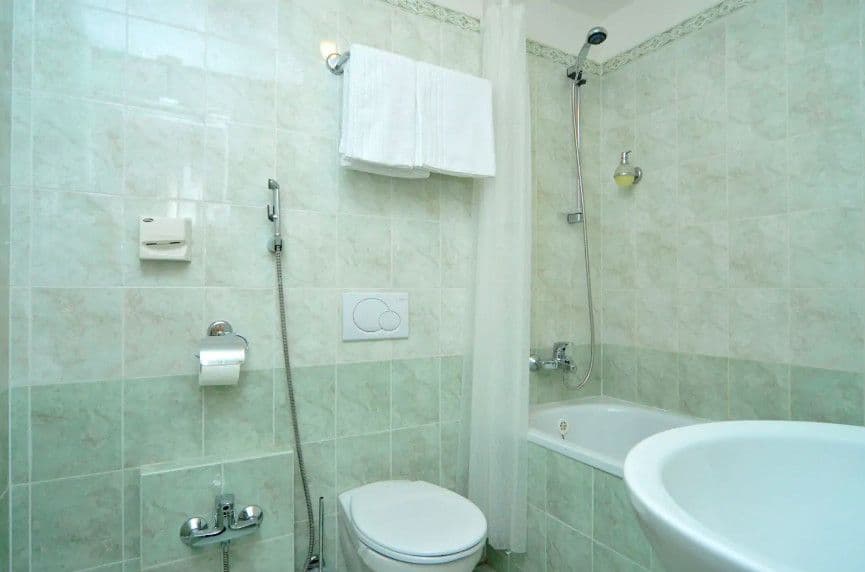 Prenájom bytu 40 m², Orebitská, Praha, Praha Prenájom bytu 40 m², Orebitská, Praha, Praha