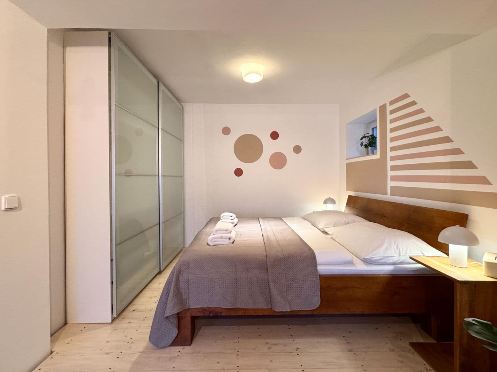 Prenájom bytu 35 m², Na Okraji, Praha, Praha Prenájom bytu 35 m², Na Okraji, Praha, Praha