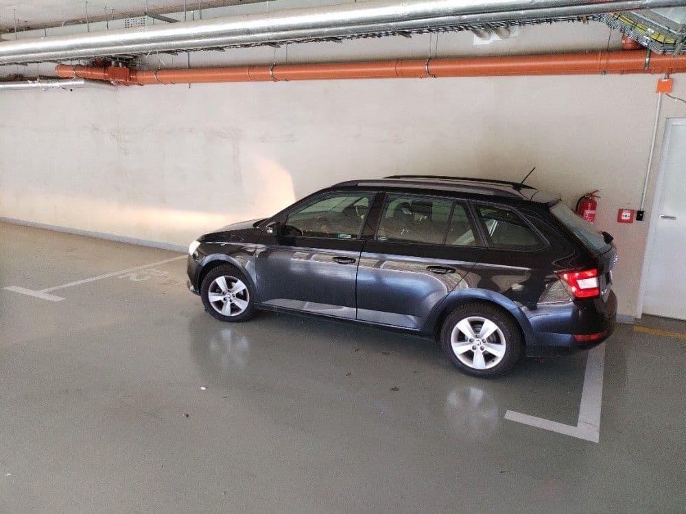 Predaj garáže 14 m², Praha, Praha Predaj garáže 14 m², Praha, Praha