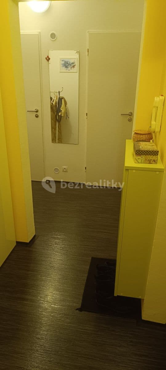Prenájom bytu 2-izbový 42 m², Valentova, Praha, Praha Prenájom bytu 2-izbový 42 m², Valentova, Praha, Praha