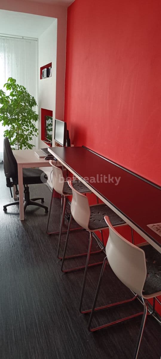 Prenájom bytu 2-izbový 42 m², Valentova, Praha, Praha Prenájom bytu 2-izbový 42 m², Valentova, Praha, Praha