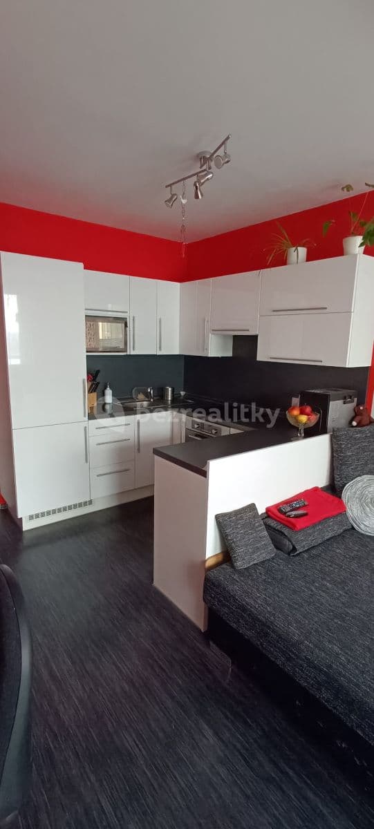 Prenájom bytu 2-izbový 42 m², Valentova, Praha, Praha Prenájom bytu 2-izbový 42 m², Valentova, Praha, Praha