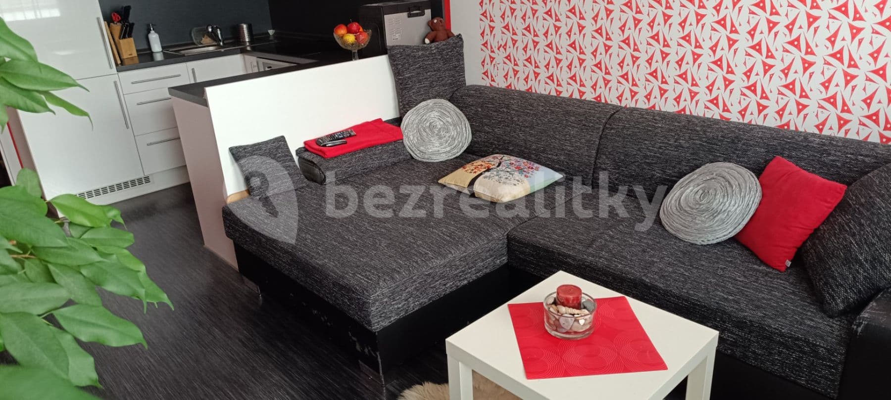 Prenájom bytu 2-izbový 42 m², Valentova, Praha, Praha Prenájom bytu 2-izbový 42 m², Valentova, Praha, Praha