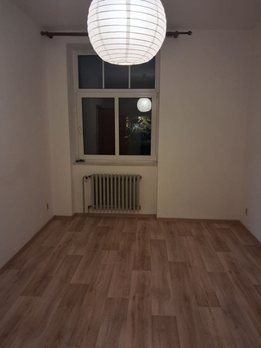 Prenájom bytu 2-izbový 50 m², Rubeška, Praha, Praha Prenájom bytu 2-izbový 50 m², Rubeška, Praha, Praha