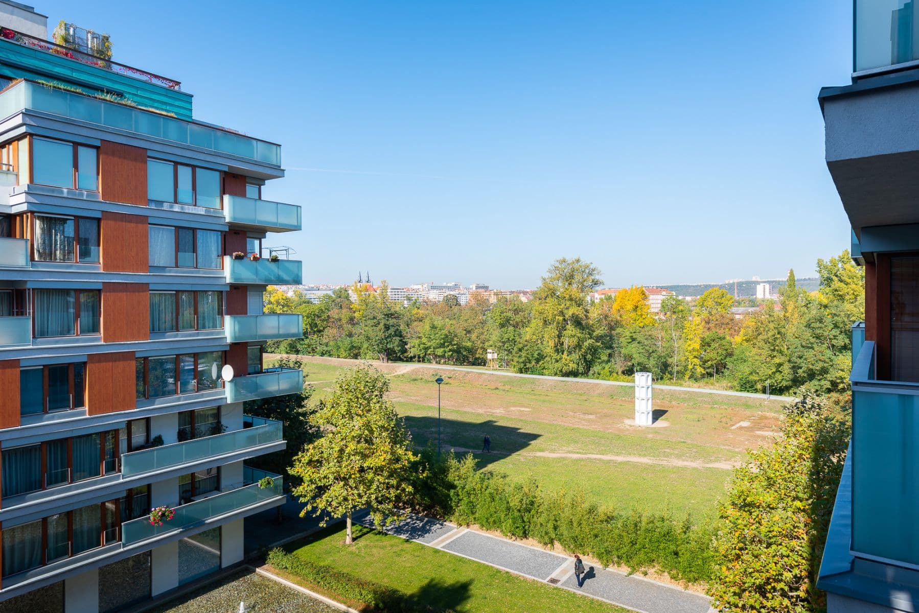 Prenájom bytu 56 m², Rohanské nábřeží, Praha, Praha Prenájom bytu 56 m², Rohanské nábřeží, Praha, Praha