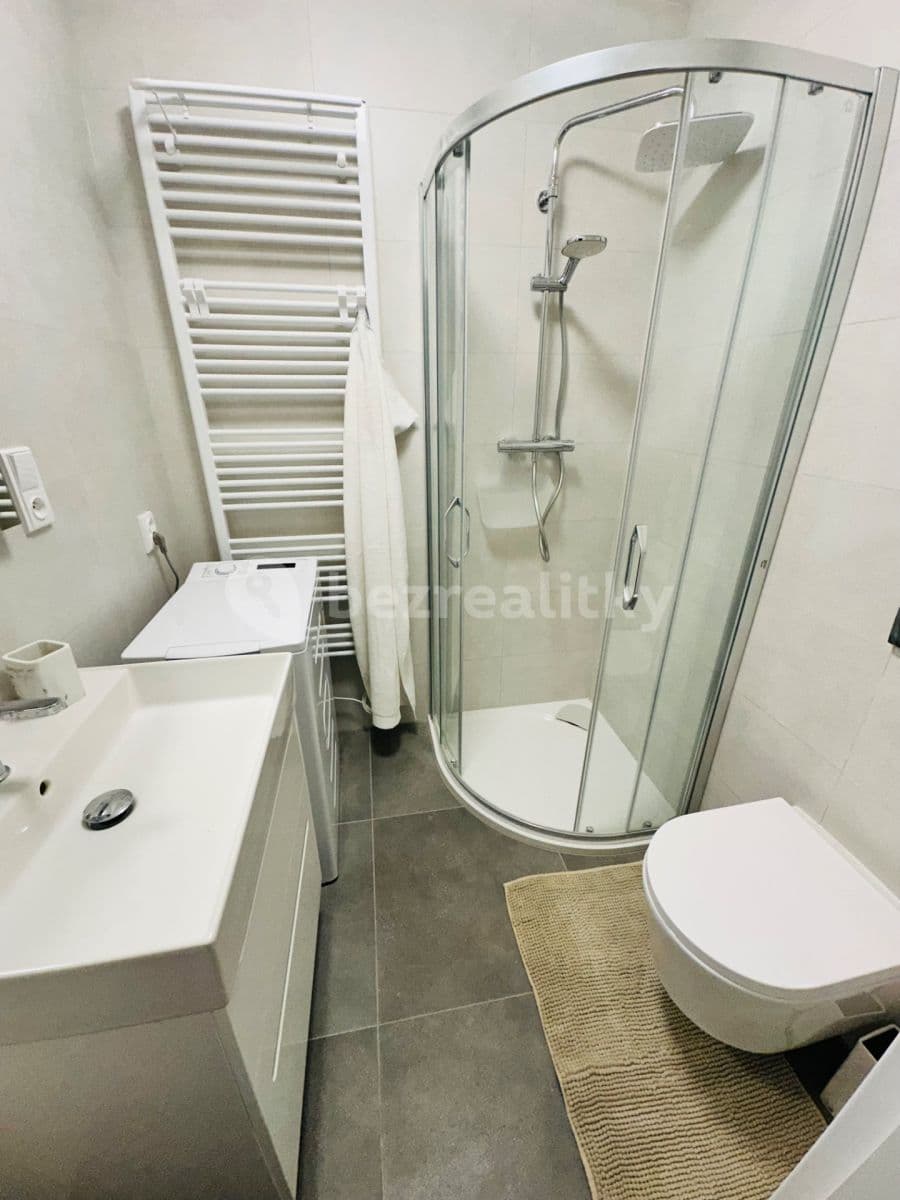 Prenájom bytu 1-izbový 20 m², Na Neklance, Praha, Praha Prenájom bytu 1-izbový 20 m², Na Neklance, Praha, Praha