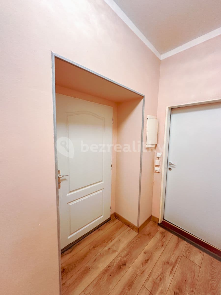 Prenájom bytu 2-izbový 76 m², nábřeží Jana Palacha, Karlovy Vary, Karlovarský kraj Prenájom bytu 2-izbový 76 m², nábřeží Jana Palacha, Karlovy Vary, Karlovarský kraj