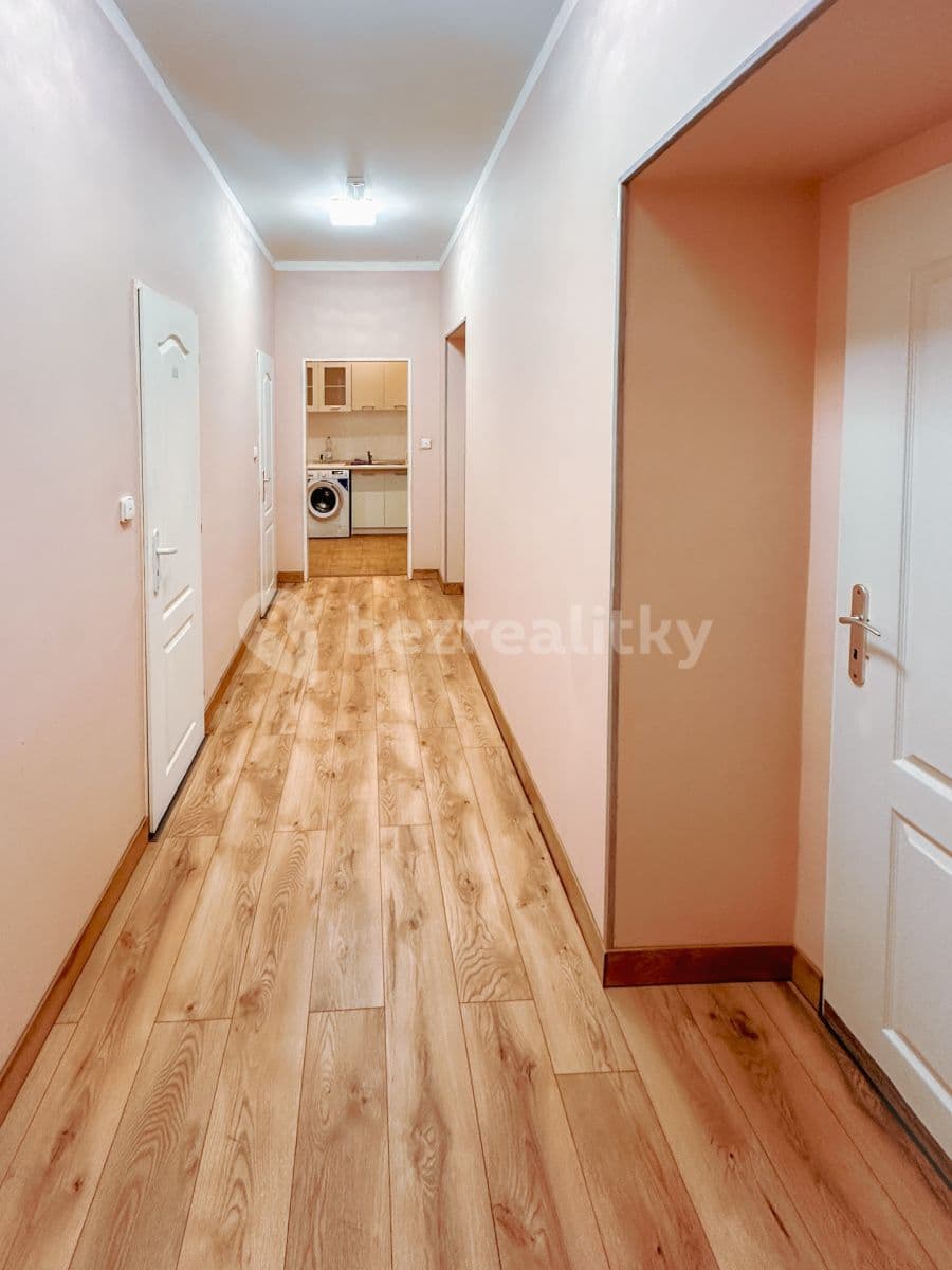 Prenájom bytu 2-izbový 76 m², nábřeží Jana Palacha, Karlovy Vary, Karlovarský kraj Prenájom bytu 2-izbový 76 m², nábřeží Jana Palacha, Karlovy Vary, Karlovarský kraj