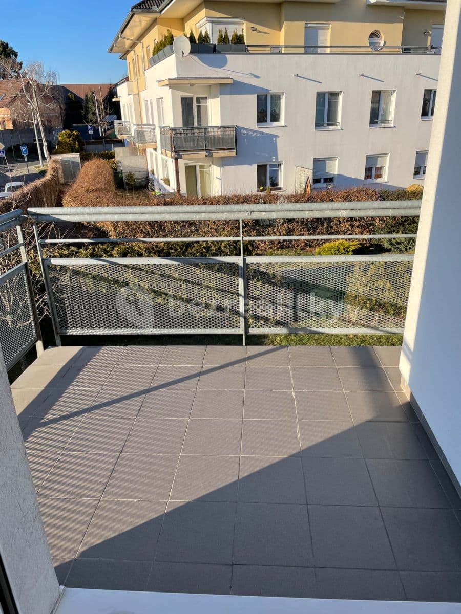 Prenájom bytu 2-izbový 59 m², Žampiónová, Praha, Praha Prenájom bytu 2-izbový 59 m², Žampiónová, Praha, Praha