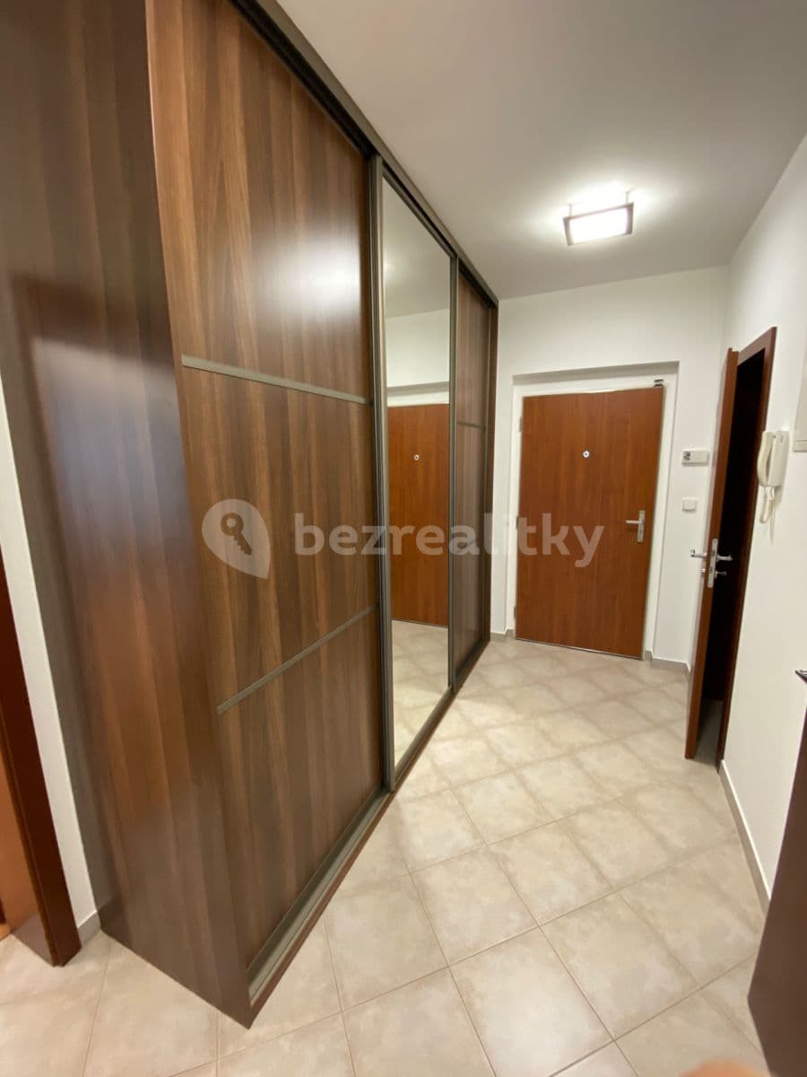 Prenájom bytu 2-izbový 59 m², Žampiónová, Praha, Praha Prenájom bytu 2-izbový 59 m², Žampiónová, Praha, Praha