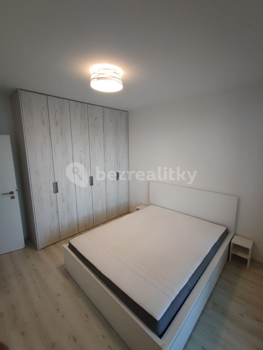 Prenájom bytu 2-izbový 58 m², K Vystrkovu, Praha, Praha Prenájom bytu 2-izbový 58 m², K Vystrkovu, Praha, Praha