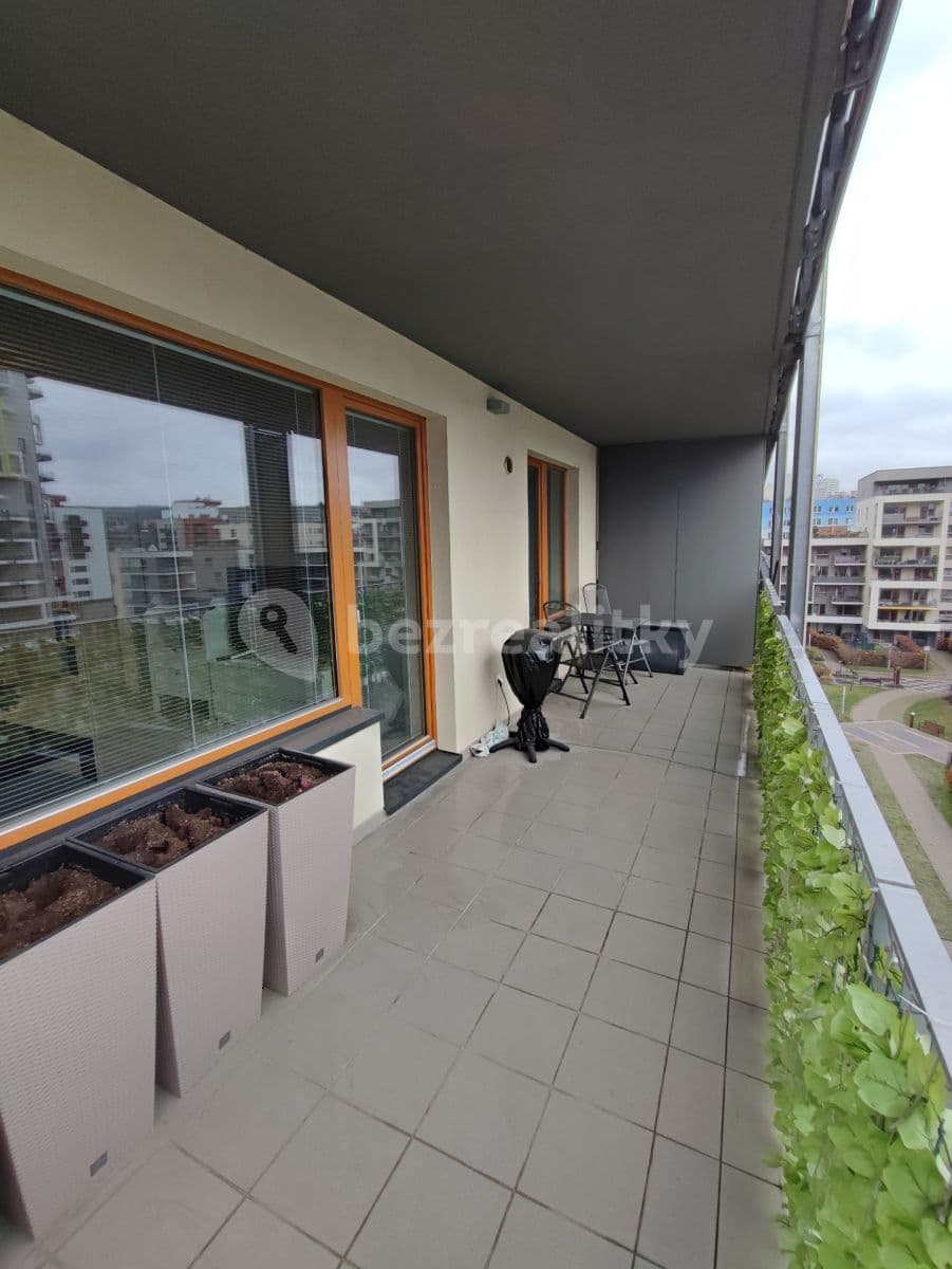 Prenájom bytu 2-izbový 58 m², K Vystrkovu, Praha, Praha Prenájom bytu 2-izbový 58 m², K Vystrkovu, Praha, Praha