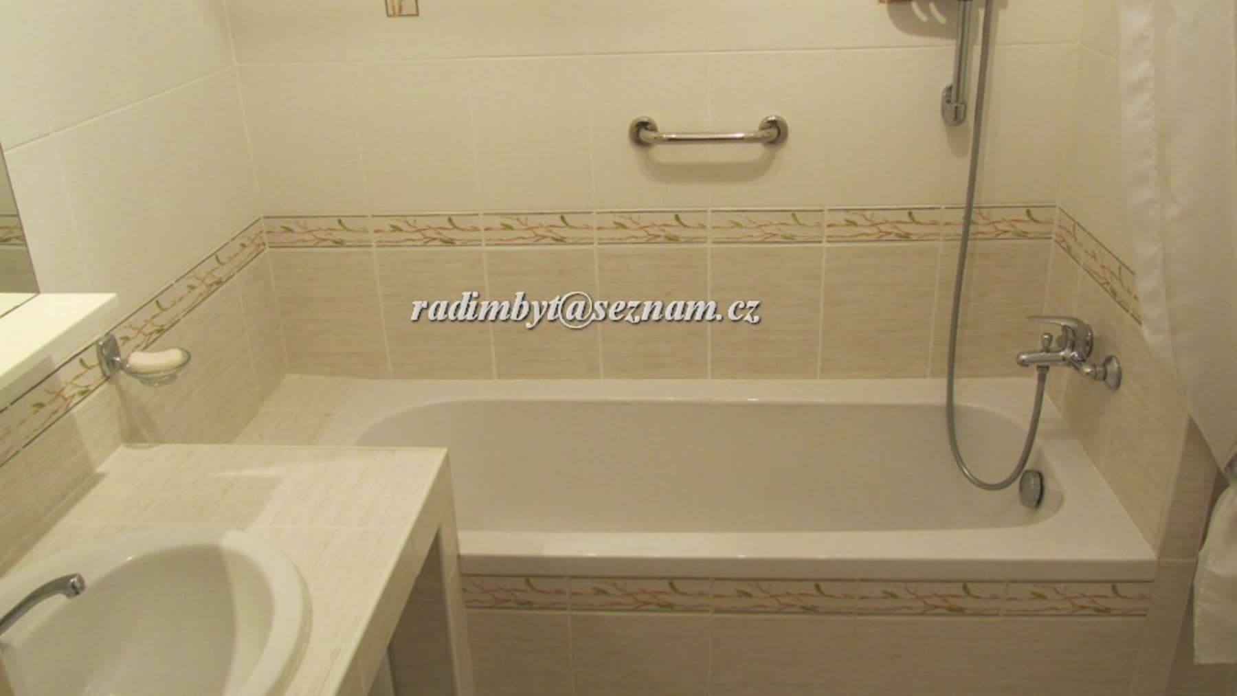 Prenájom bytu 4-izbový 90 m², Radimovická, Praha, Praha Prenájom bytu 4-izbový 90 m², Radimovická, Praha, Praha