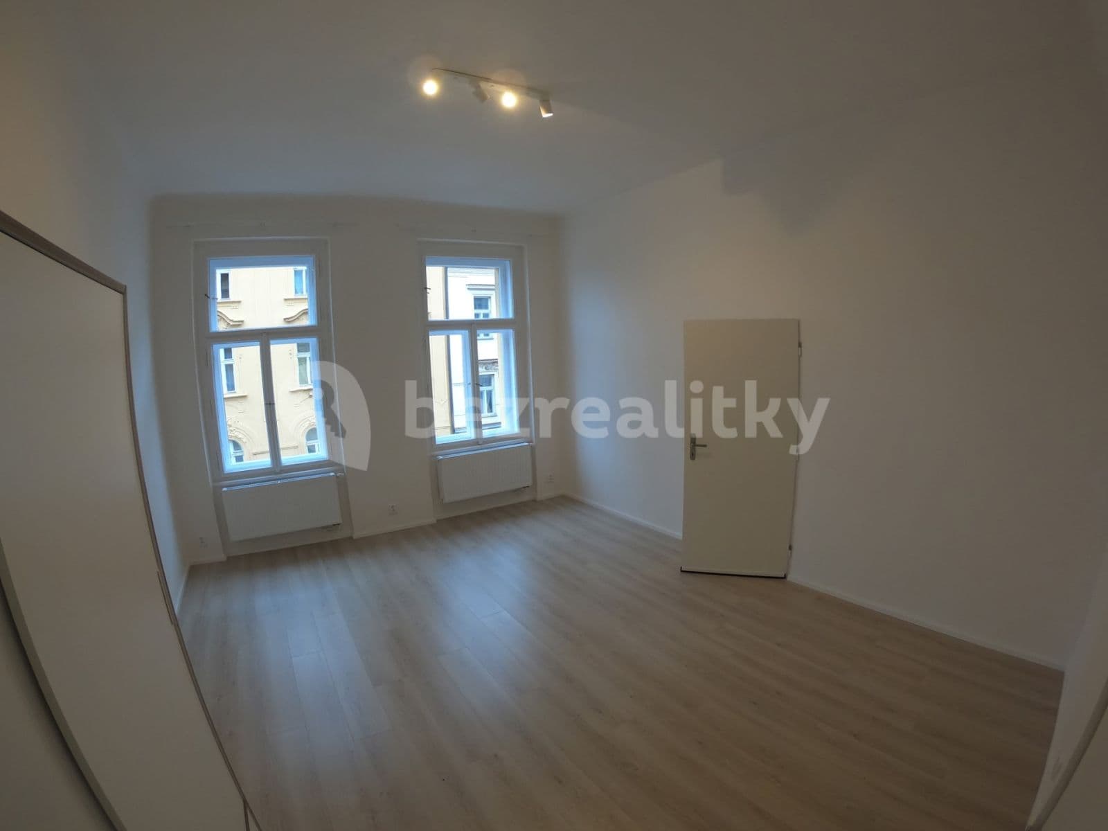 Prenájom bytu 2-izbový 46 m², Boleslavova, Praha, Praha Prenájom bytu 2-izbový 46 m², Boleslavova, Praha, Praha