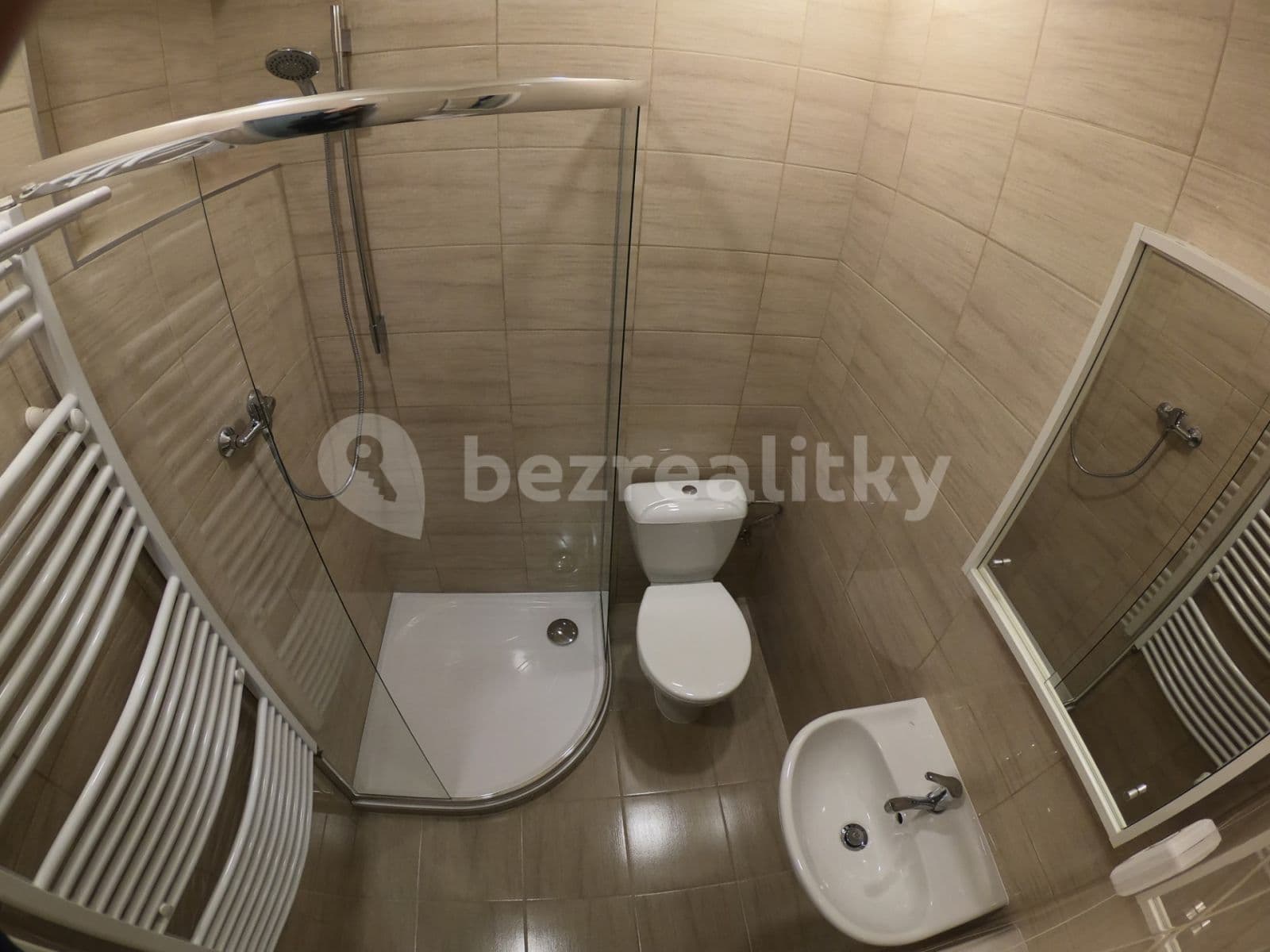 Prenájom bytu 2-izbový 46 m², Boleslavova, Praha, Praha Prenájom bytu 2-izbový 46 m², Boleslavova, Praha, Praha