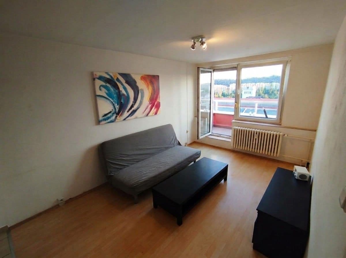 Prenájom bytu 2-izbový 50 m², Jateční, Praha, Praha Prenájom bytu 2-izbový 50 m², Jateční, Praha, Praha