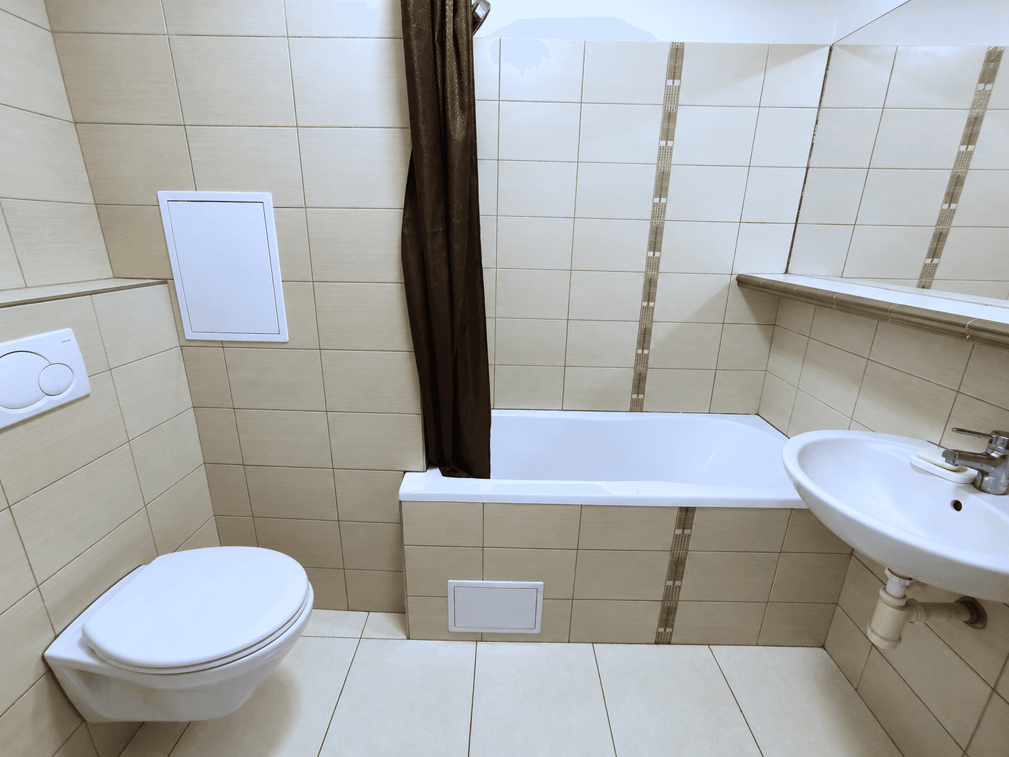 Prenájom bytu 2-izbový 50 m², Jateční, Praha, Praha Prenájom bytu 2-izbový 50 m², Jateční, Praha, Praha