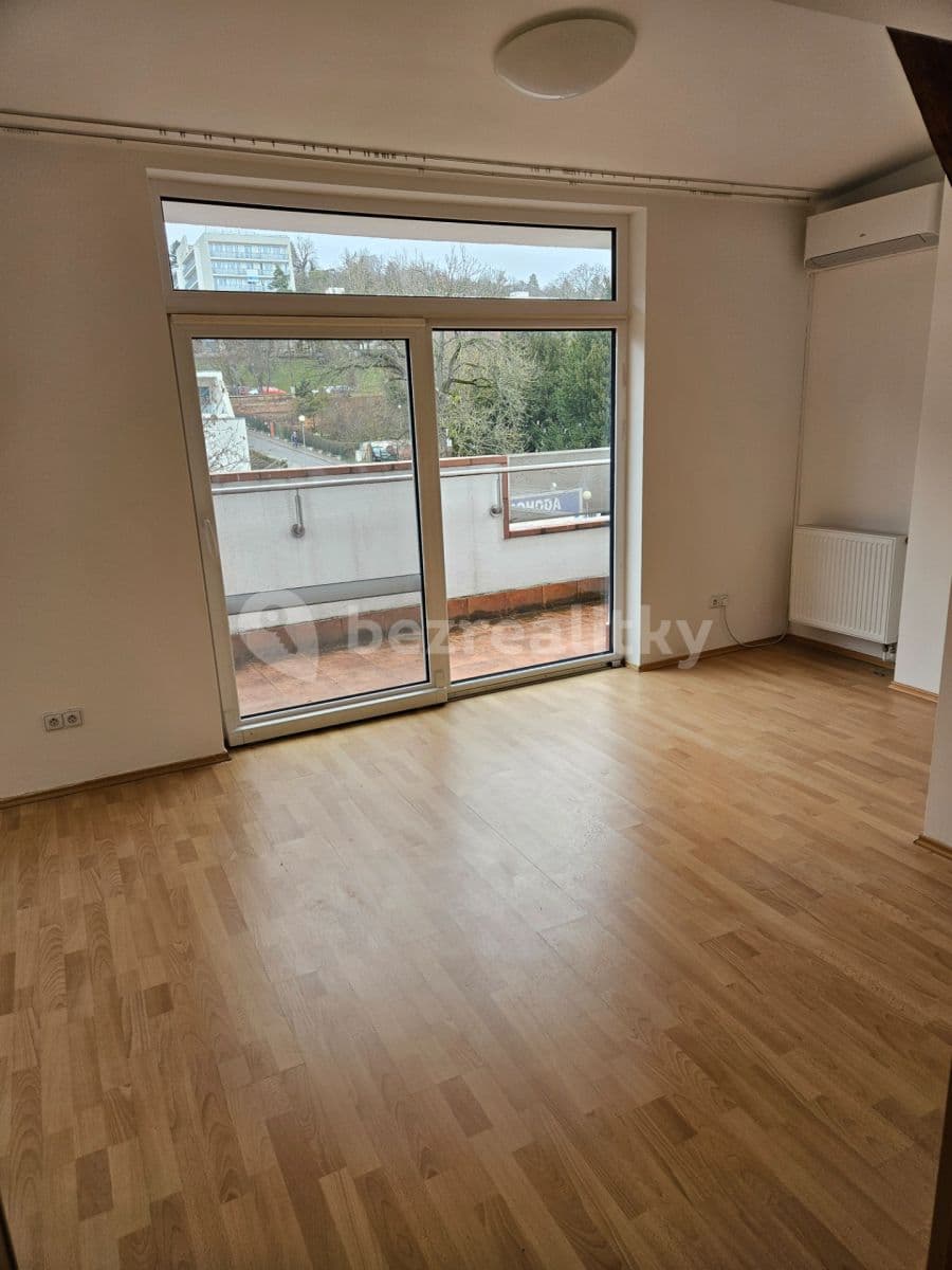 Prenájom bytu 230 m², Hlinky, Brno, Jihomoravský kraj Prenájom bytu 230 m², Hlinky, Brno, Jihomoravský kraj