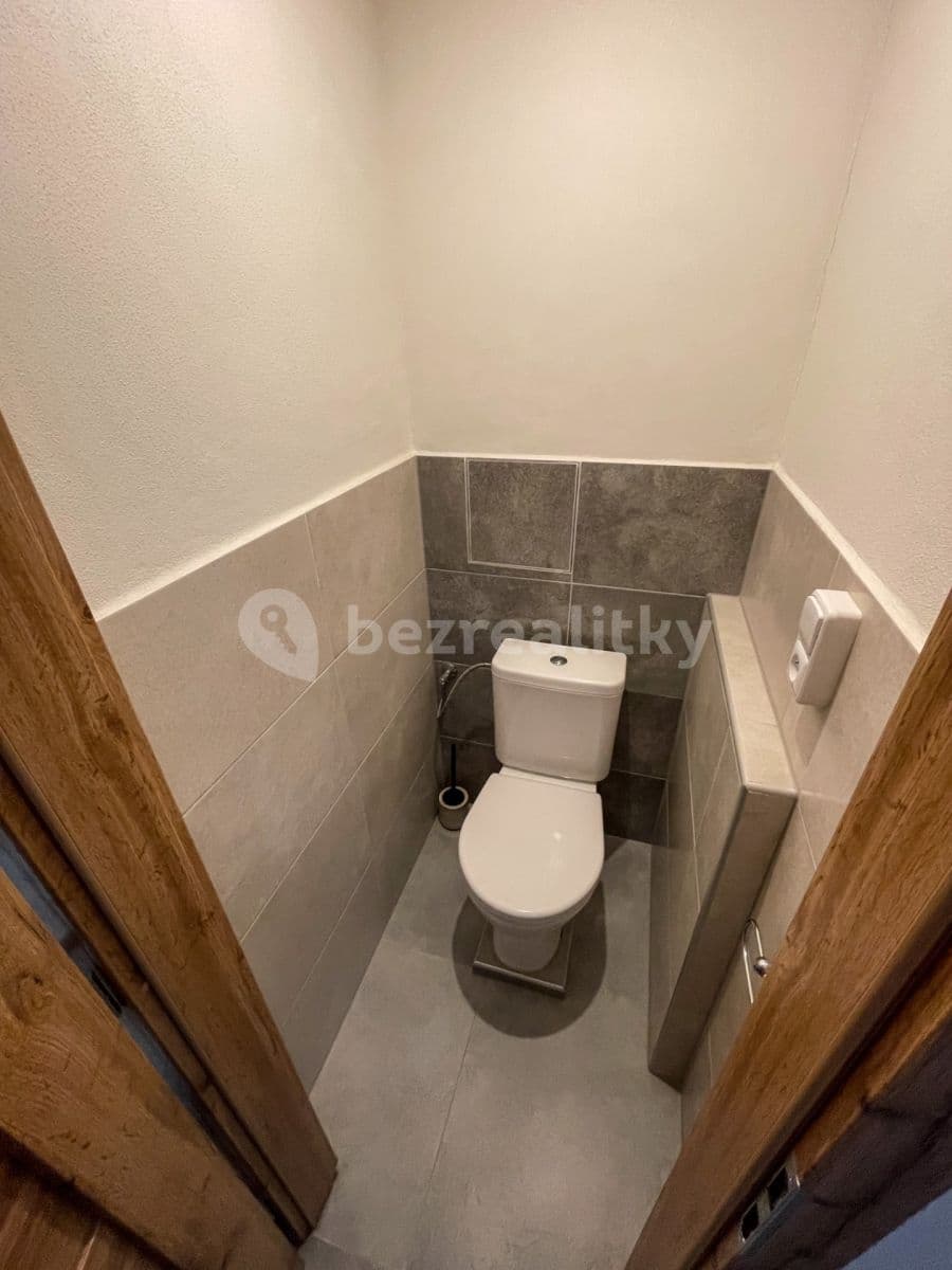 Prenájom bytu 1-izbový 38 m², Družstevní, Horní Bříza, Plzeňský kraj Prenájom bytu 1-izbový 38 m², Družstevní, Horní Bříza, Plzeňský kraj