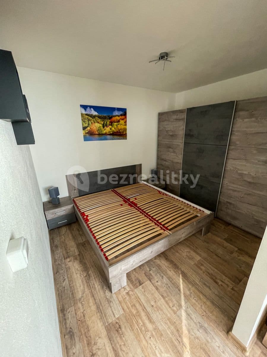 Prenájom bytu 1-izbový 38 m², Družstevní, Horní Bříza, Plzeňský kraj Prenájom bytu 1-izbový 38 m², Družstevní, Horní Bříza, Plzeňský kraj