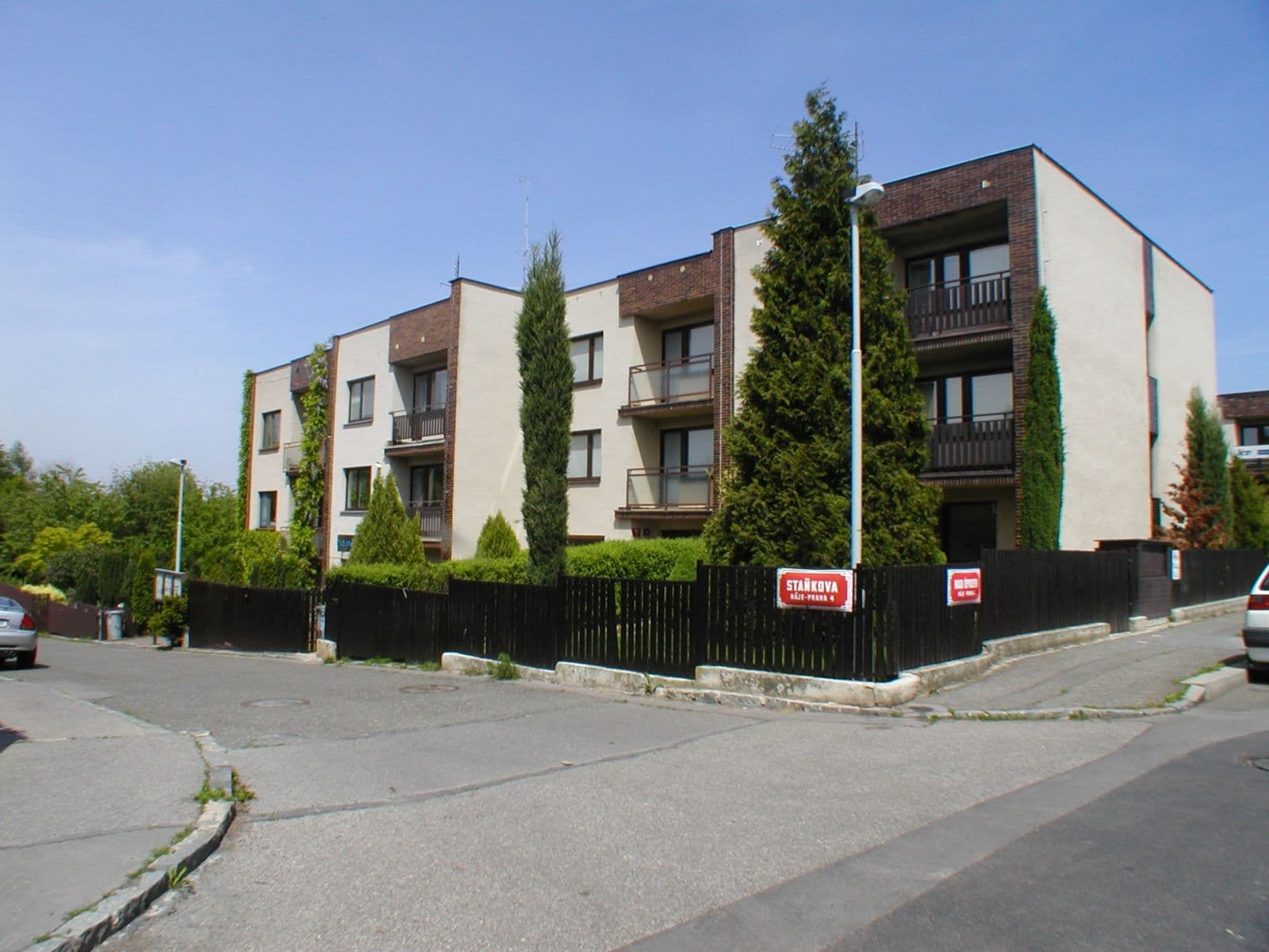 Predaj domu 292 m², pozemok 224 m², Staňkova, Praha, Praha Predaj domu 292 m², pozemok 224 m², Staňkova, Praha, Praha