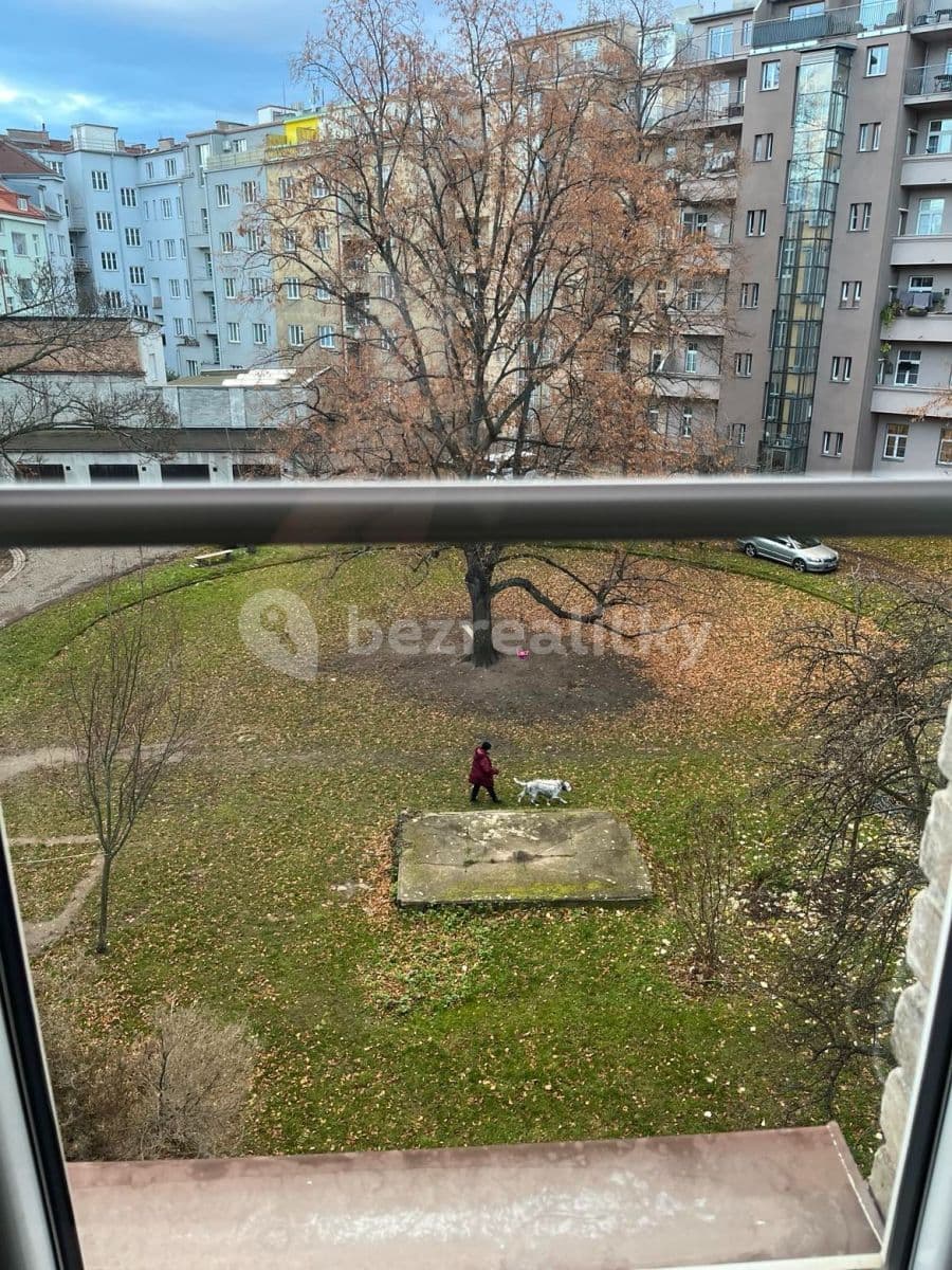 Prenájom bytu 2-izbový 36 m², Lounských, Praha, Praha Prenájom bytu 2-izbový 36 m², Lounských, Praha, Praha