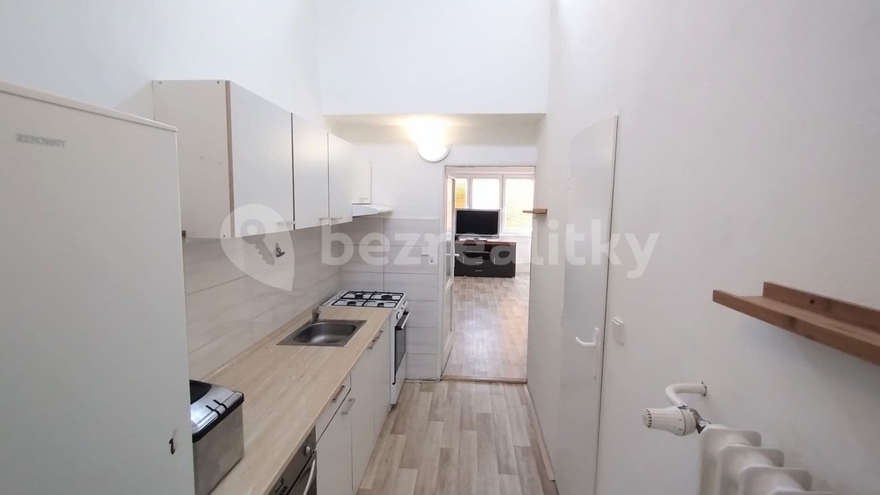 Prenájom bytu 4-izbový 76 m², Ostrava, Moravskoslezský kraj Prenájom bytu 4-izbový 76 m², Ostrava, Moravskoslezský kraj