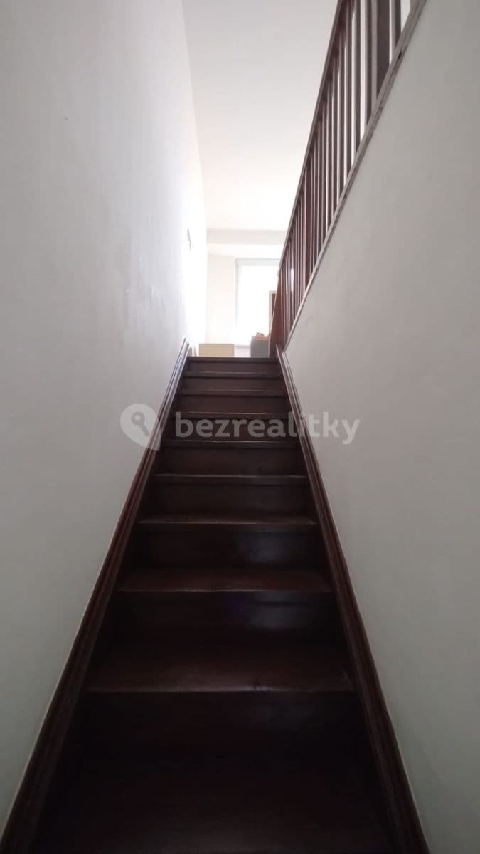 Prenájom bytu 4-izbový 76 m², Ostrava, Moravskoslezský kraj Prenájom bytu 4-izbový 76 m², Ostrava, Moravskoslezský kraj