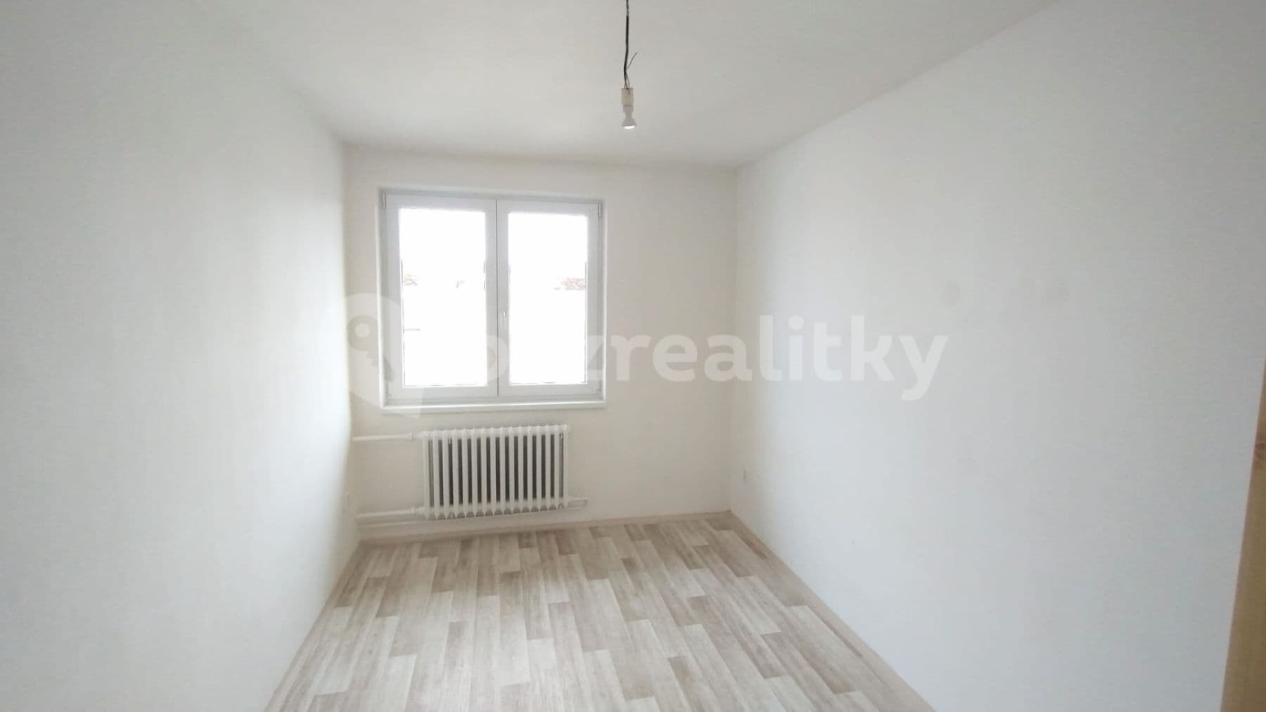 Prenájom bytu 4-izbový 76 m², Ostrava, Moravskoslezský kraj Prenájom bytu 4-izbový 76 m², Ostrava, Moravskoslezský kraj