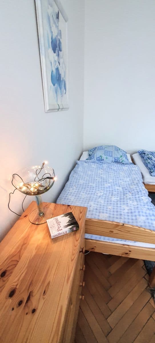 Prenájom bytu 38 m², Počátecká, Praha, Praha Prenájom bytu 38 m², Počátecká, Praha, Praha