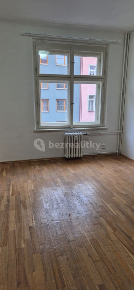 Prenájom bytu 3-izbový 70 m², Sudoměřská, Praha, Praha Prenájom bytu 3-izbový 70 m², Sudoměřská, Praha, Praha