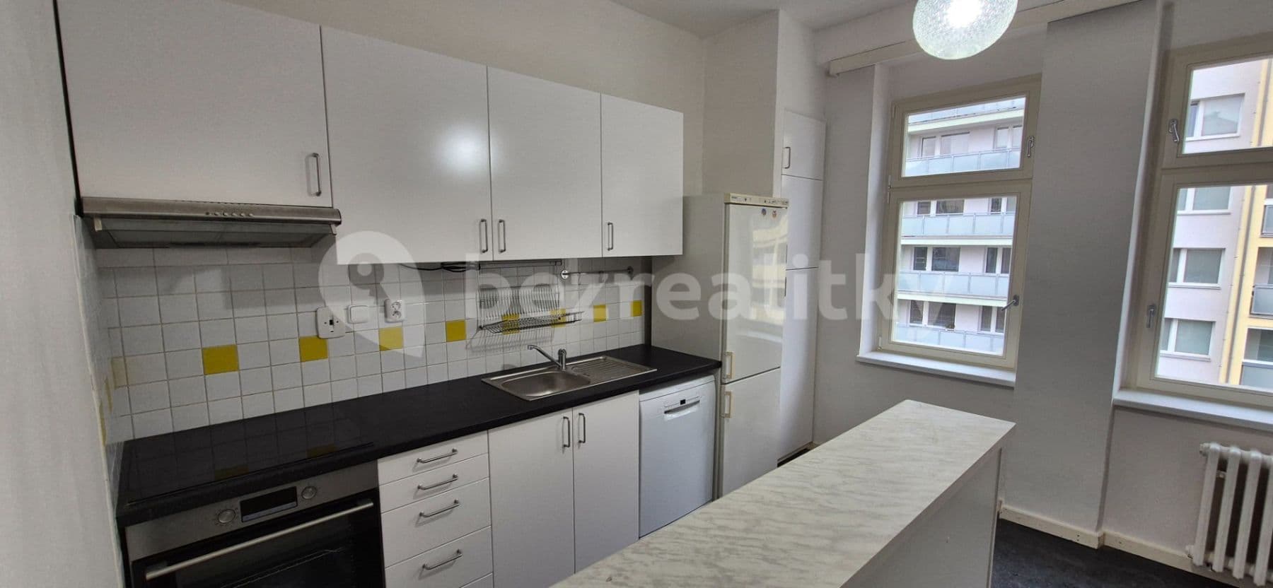 Prenájom bytu 3-izbový 70 m², Sudoměřská, Praha, Praha Prenájom bytu 3-izbový 70 m², Sudoměřská, Praha, Praha