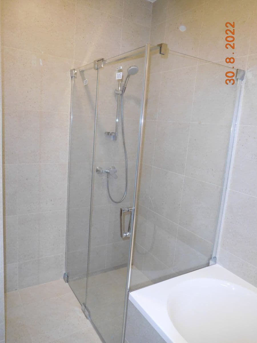 Prenájom bytu 3-izbový 95 m², Oldřichova, Praha, Praha Prenájom bytu 3-izbový 95 m², Oldřichova, Praha, Praha