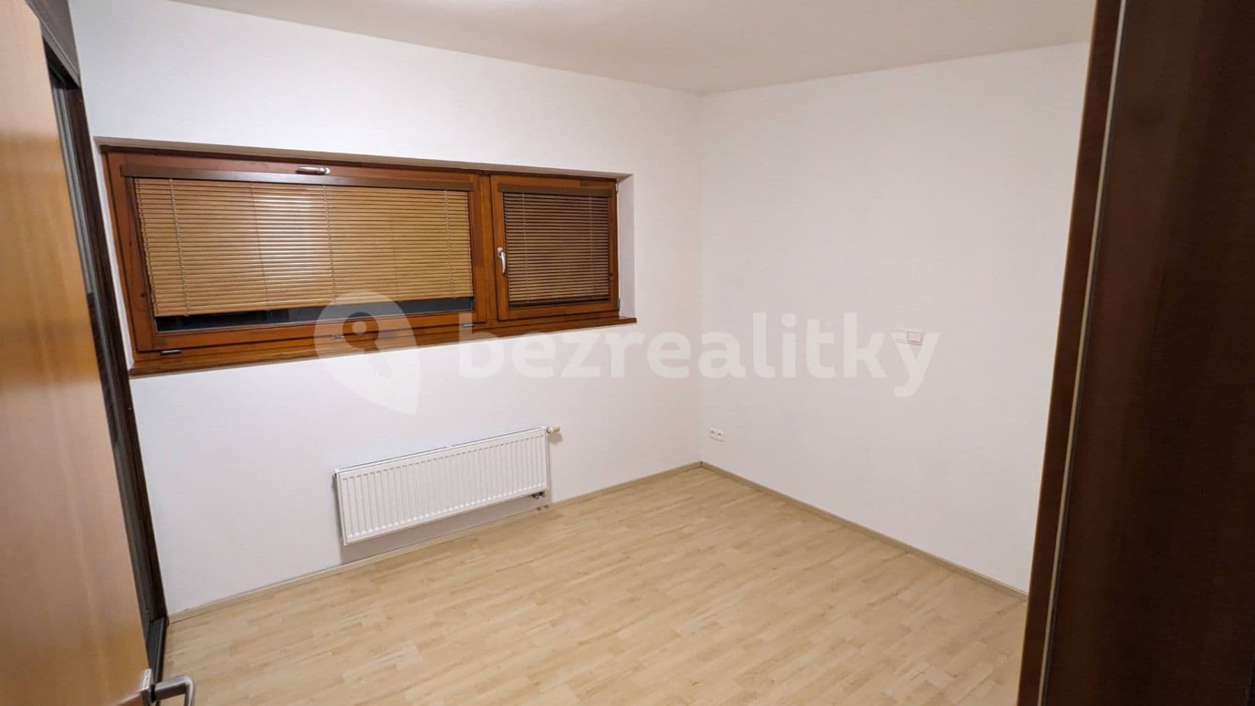 Prenájom domu 150 m², pozemok 344 m², Náchodská, Praha, Praha Prenájom domu 150 m², pozemok 344 m², Náchodská, Praha, Praha