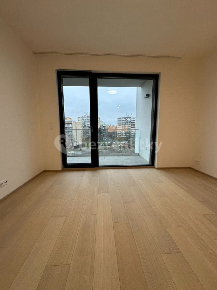 Prenájom bytu 2-izbový 55 m², V Třešňovce, Praha, Praha Prenájom bytu 2-izbový 55 m², V Třešňovce, Praha, Praha