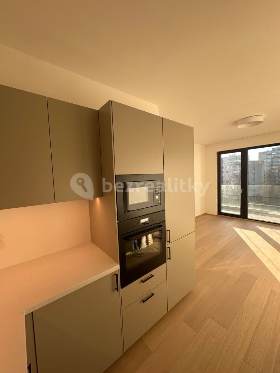 Prenájom bytu 2-izbový 55 m², V Třešňovce, Praha, Praha Prenájom bytu 2-izbový 55 m², V Třešňovce, Praha, Praha