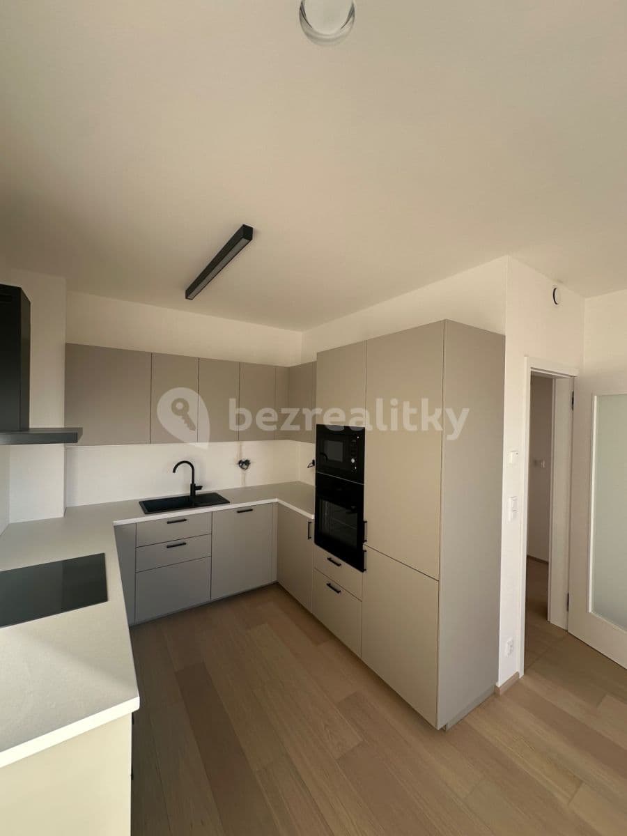 Prenájom bytu 2-izbový 55 m², V Třešňovce, Praha, Praha Prenájom bytu 2-izbový 55 m², V Třešňovce, Praha, Praha