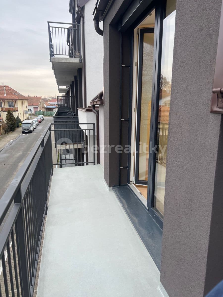 Prenájom bytu 1-izbový 30 m², Za Humny, Modřice, Jihomoravský kraj Prenájom bytu 1-izbový 30 m², Za Humny, Modřice, Jihomoravský kraj