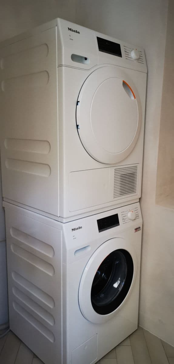 Prenájom bytu 86 m², Zahradníčkova, Praha, Praha Prenájom bytu 86 m², Zahradníčkova, Praha, Praha