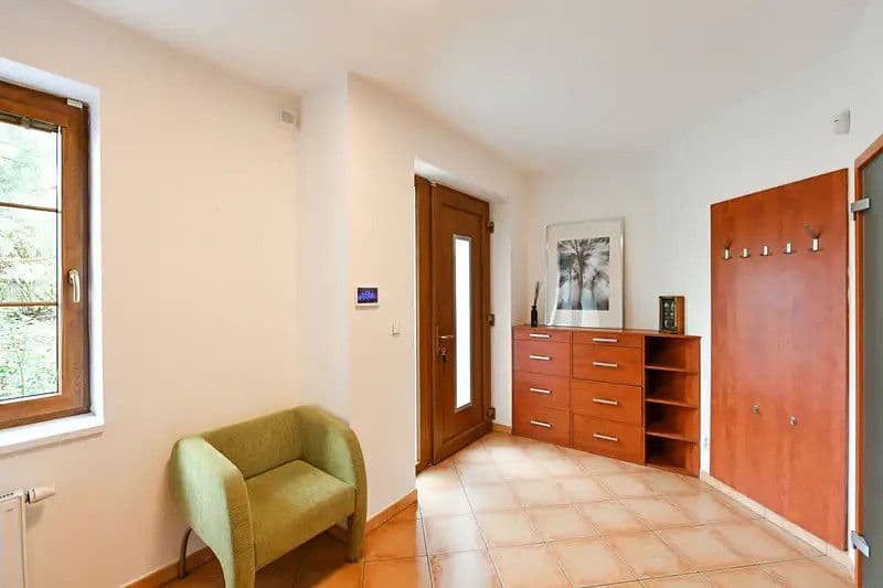 Prenájom bytu 250 m², Na Ježově, Mirošovice, Středočeský kraj Prenájom bytu 250 m², Na Ježově, Mirošovice, Středočeský kraj