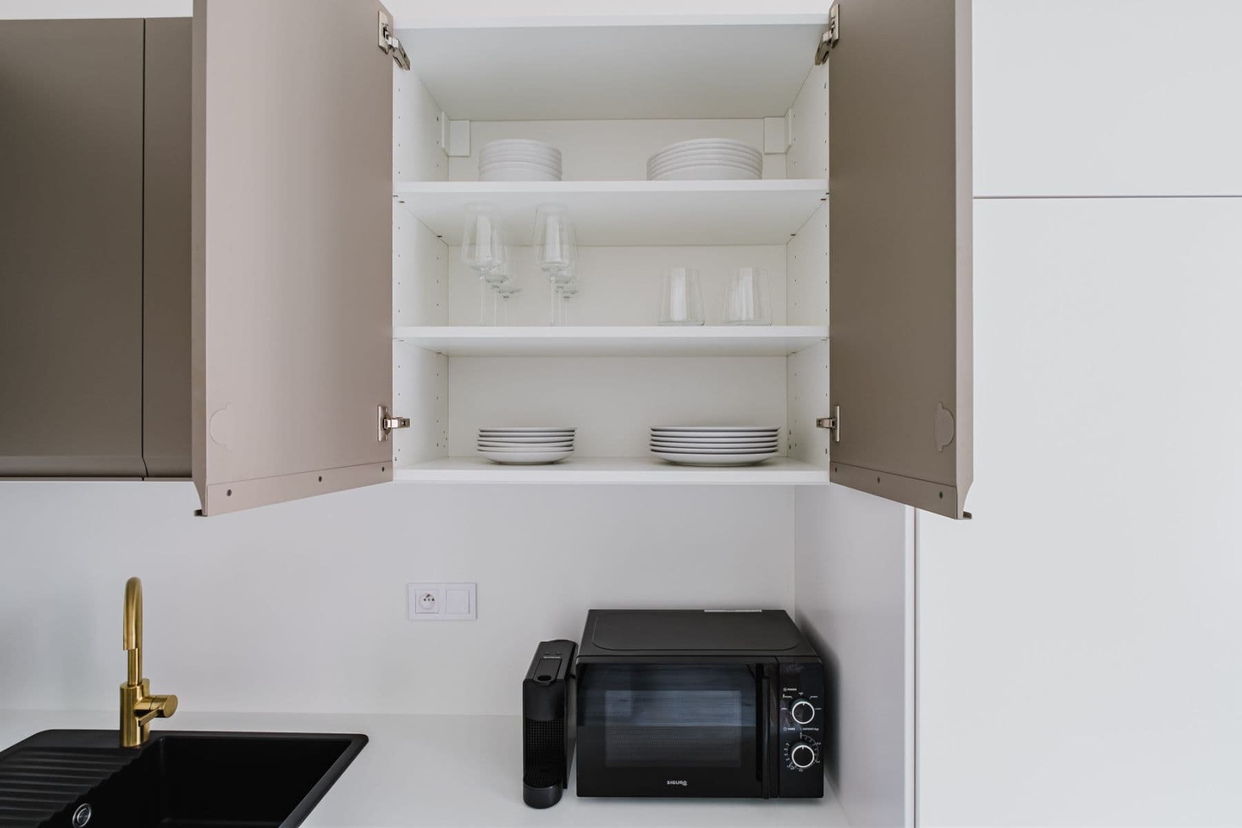 Prenájom bytu 49 m², Rostovská, Praha, Praha Prenájom bytu 49 m², Rostovská, Praha, Praha