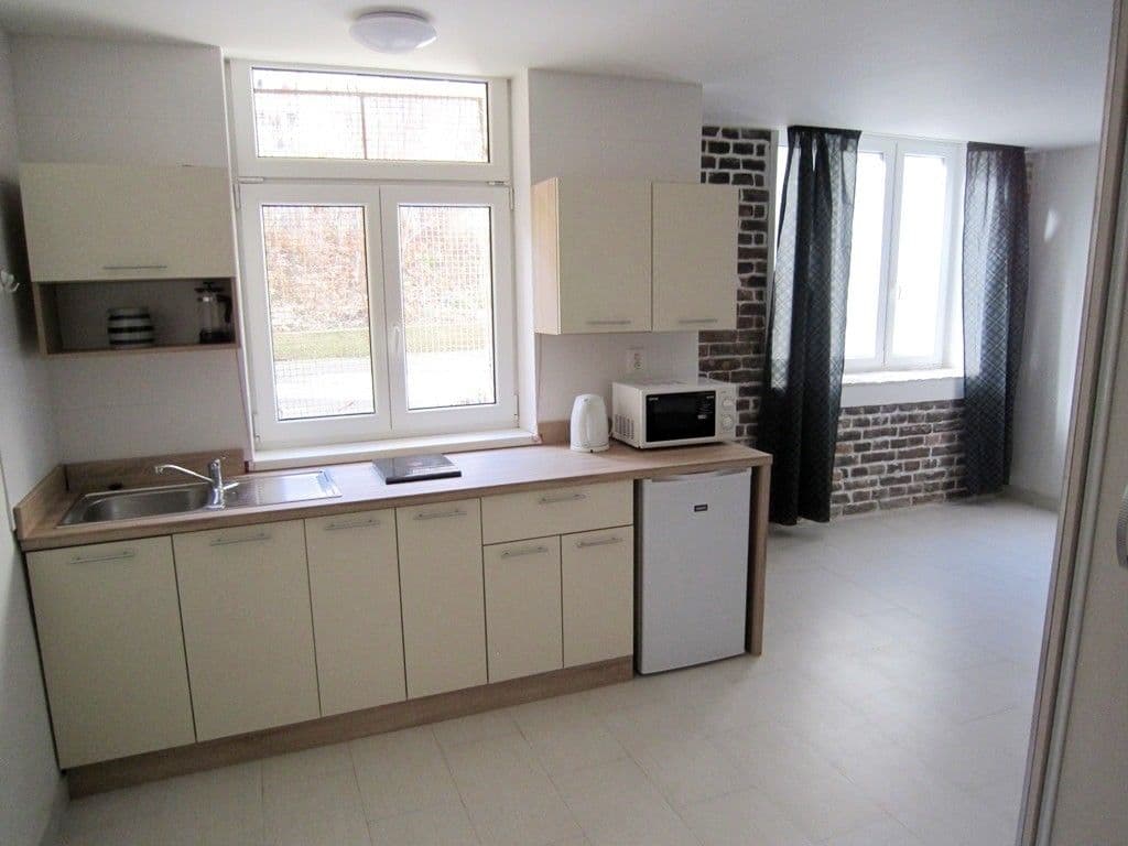Prenájom bytu 1-izbový 33 m², Terronská, Praha, Praha Prenájom bytu 1-izbový 33 m², Terronská, Praha, Praha