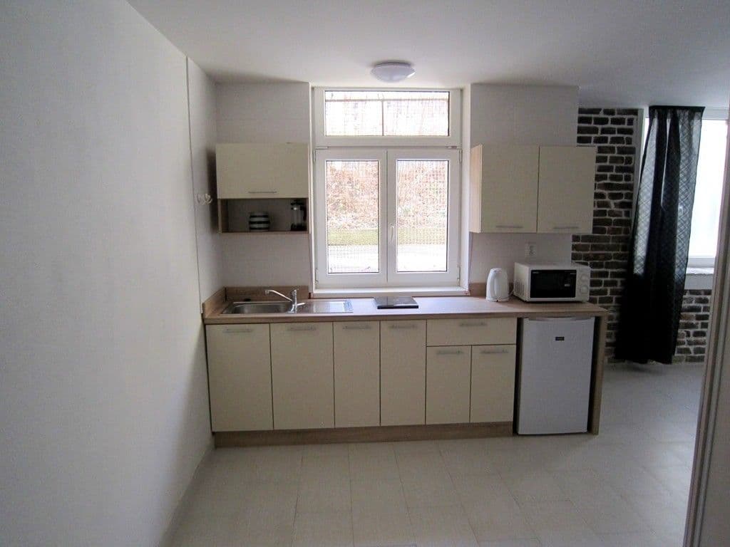 Prenájom bytu 1-izbový 33 m², Terronská, Praha, Praha Prenájom bytu 1-izbový 33 m², Terronská, Praha, Praha
