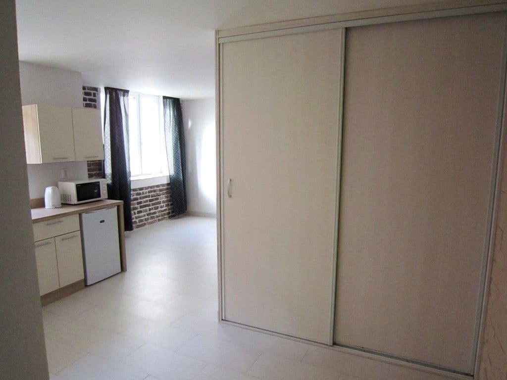 Prenájom bytu 1-izbový 33 m², Terronská, Praha, Praha Prenájom bytu 1-izbový 33 m², Terronská, Praha, Praha