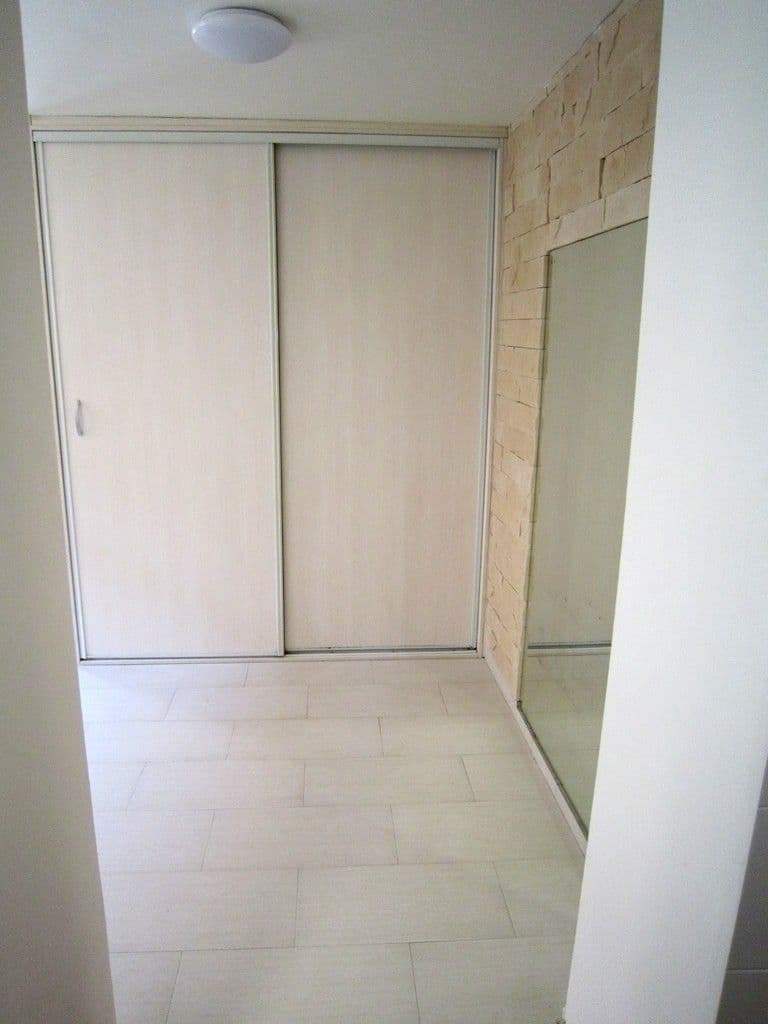Prenájom bytu 1-izbový 33 m², Terronská, Praha, Praha Prenájom bytu 1-izbový 33 m², Terronská, Praha, Praha