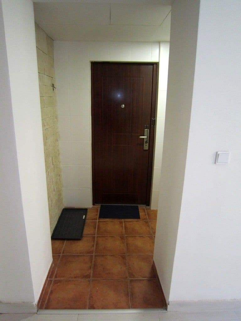 Prenájom bytu 1-izbový 33 m², Terronská, Praha, Praha Prenájom bytu 1-izbový 33 m², Terronská, Praha, Praha