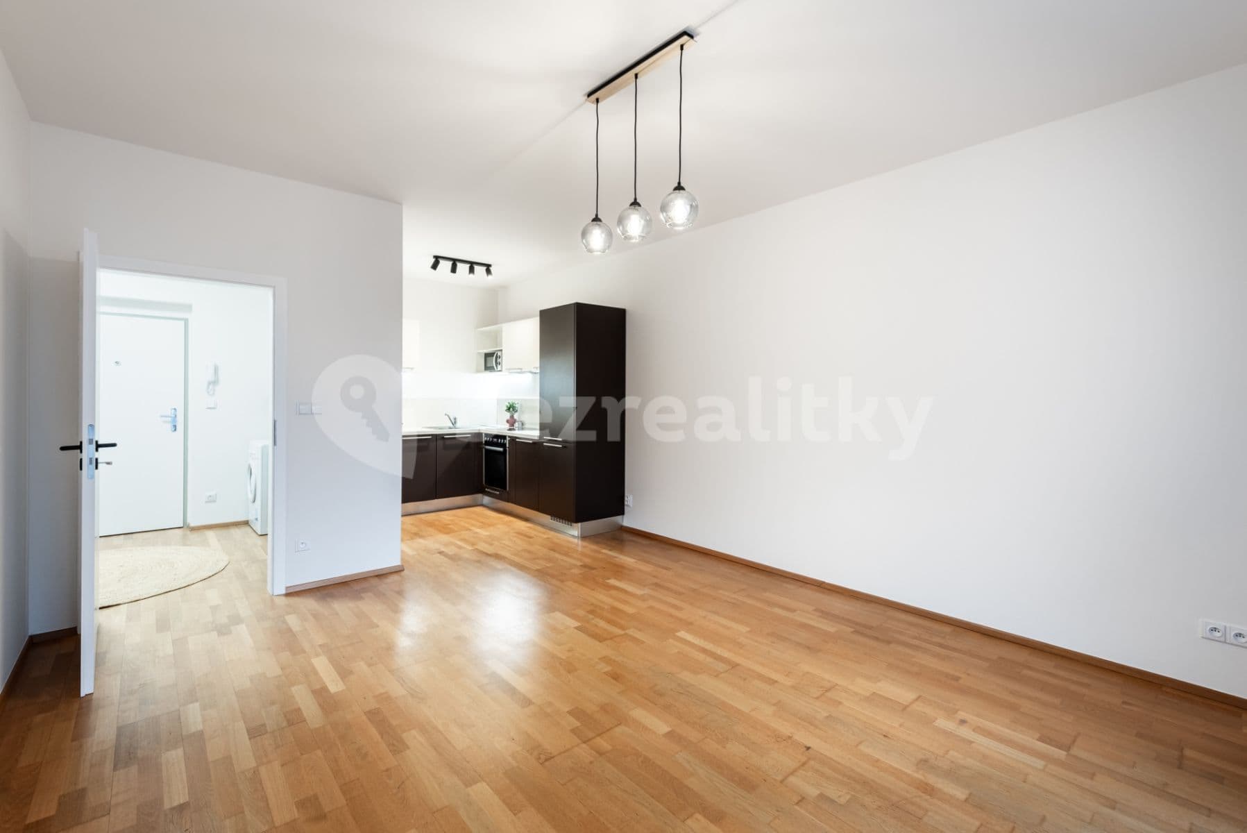 Prenájom bytu 2-izbový 49 m², Jeseniova, Praha, Praha Prenájom bytu 2-izbový 49 m², Jeseniova, Praha, Praha