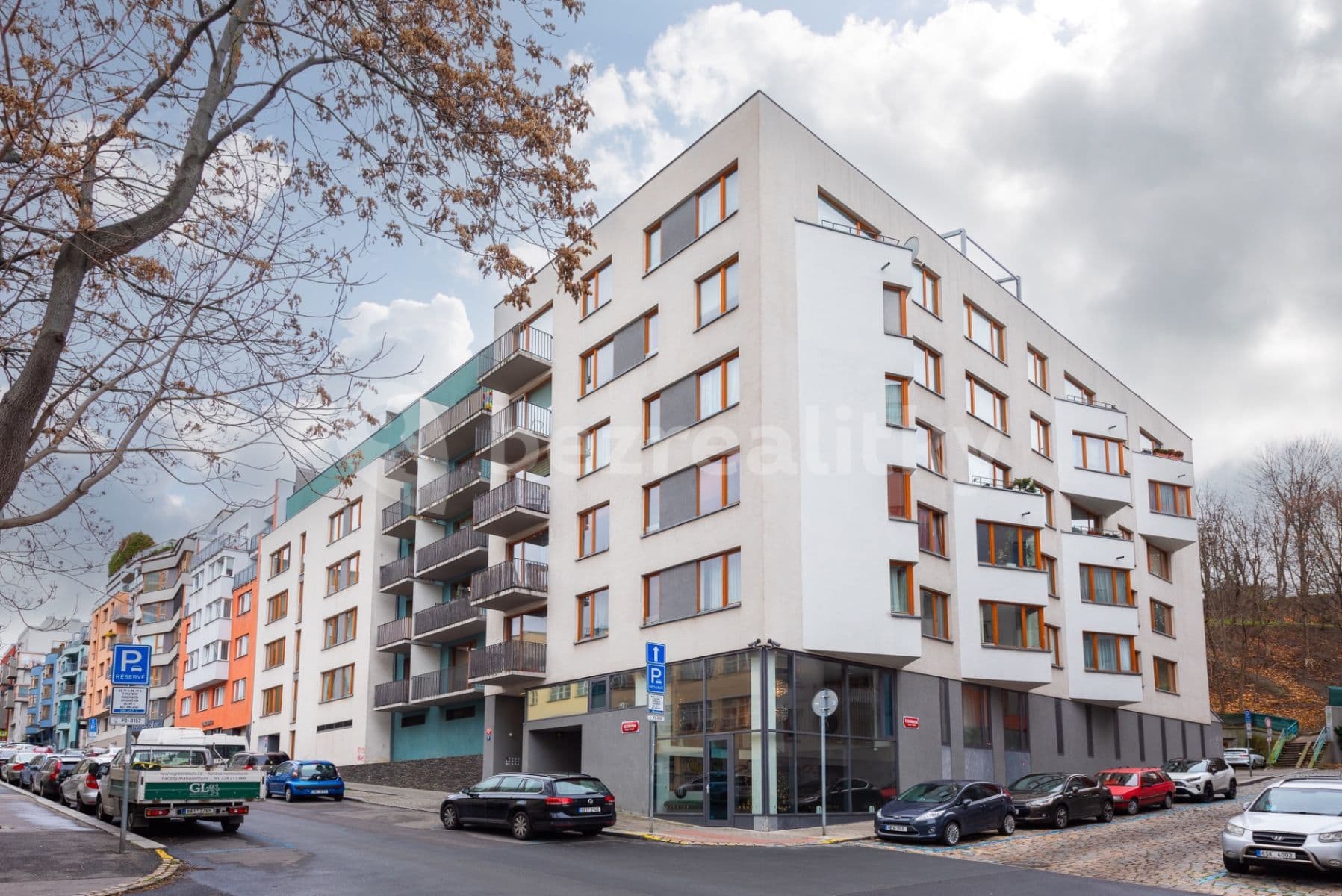 Prenájom bytu 2-izbový 49 m², Jeseniova, Praha, Praha Prenájom bytu 2-izbový 49 m², Jeseniova, Praha, Praha
